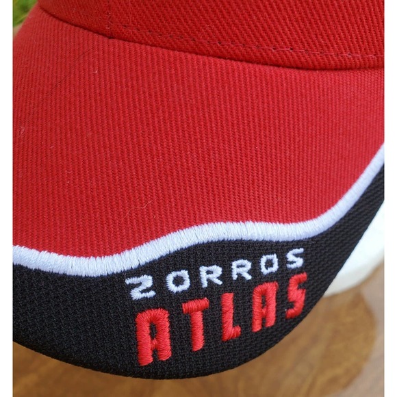 Atlas Zorros Metal 748 Embroidered Soccer Hat Red Cap Strapback Adjustable - Picture 5 of 11